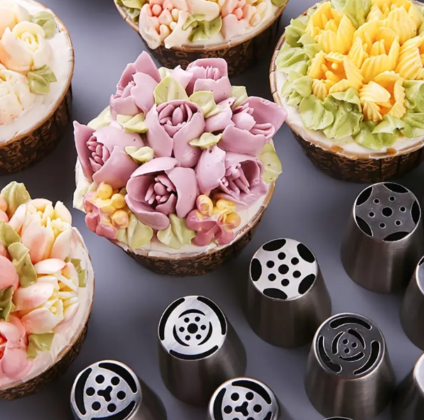 Best Cake Decoration Dropshipping Products 1: Cake Piping Nozzles Set
